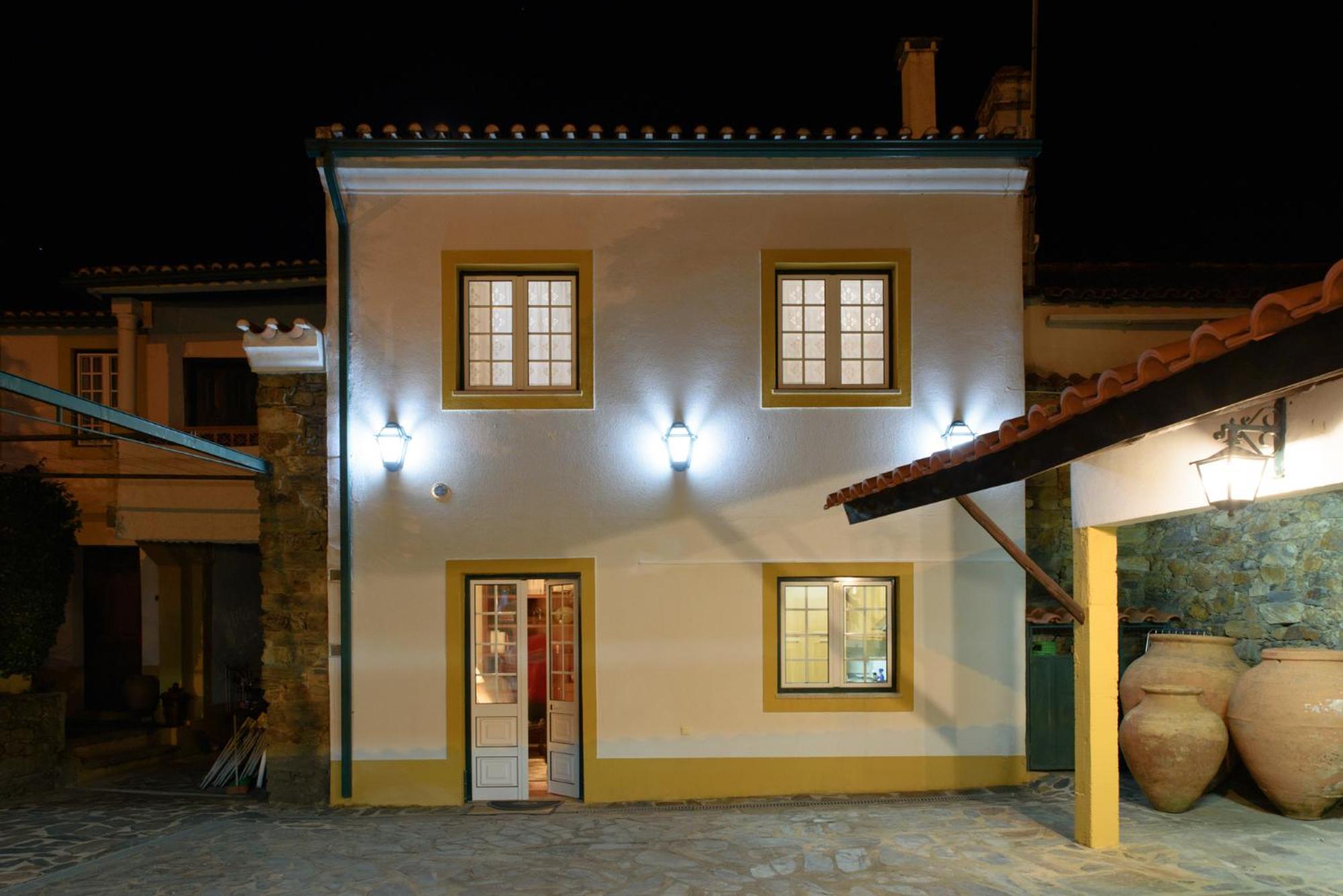 Villa A Sobreirinha Jacuzzi E Pet Friendly Sobreira Formosa Exterior foto