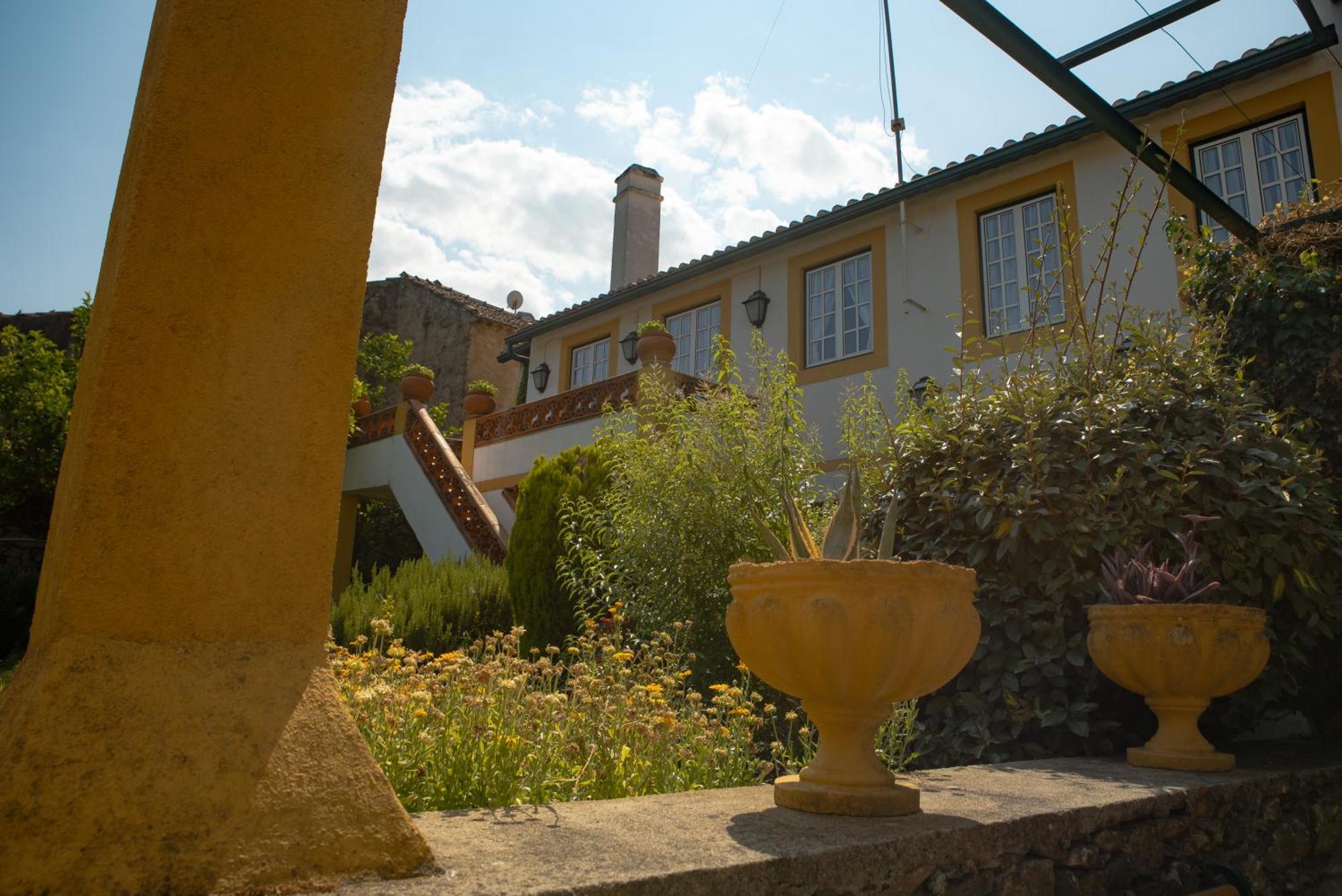 Villa A Sobreirinha Jacuzzi E Pet Friendly Sobreira Formosa Exterior foto