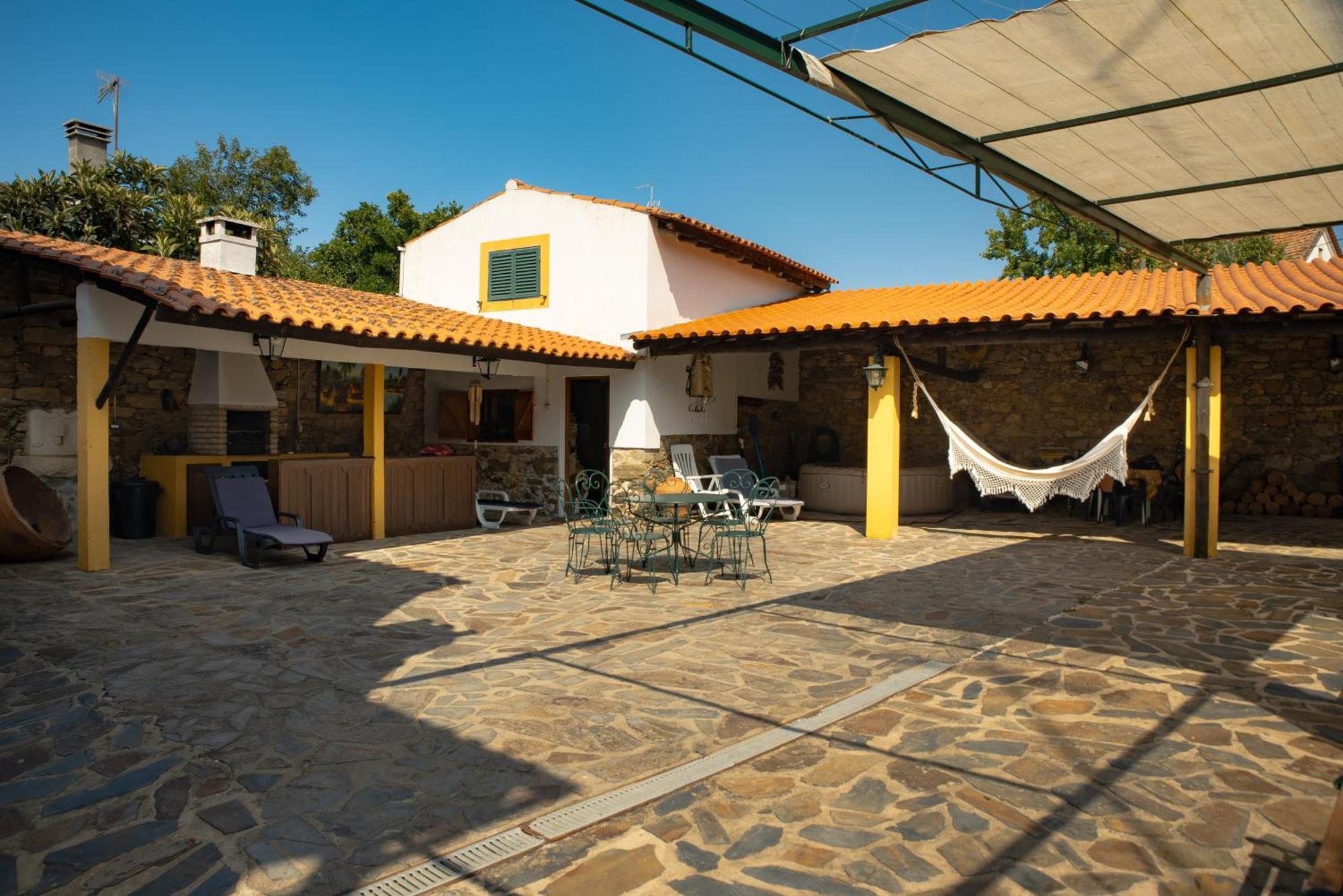 Villa A Sobreirinha Jacuzzi E Pet Friendly Sobreira Formosa Exterior foto