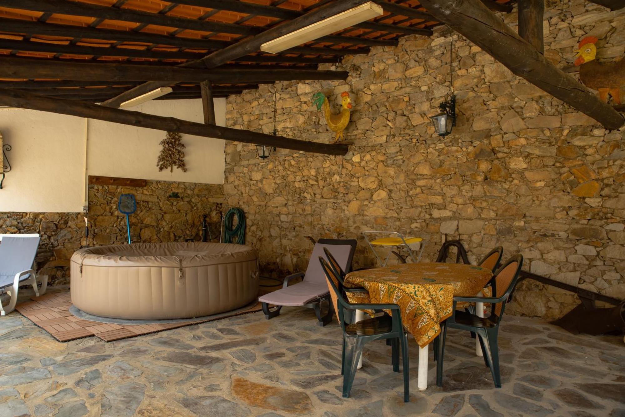 Villa A Sobreirinha Jacuzzi E Pet Friendly Sobreira Formosa Exterior foto