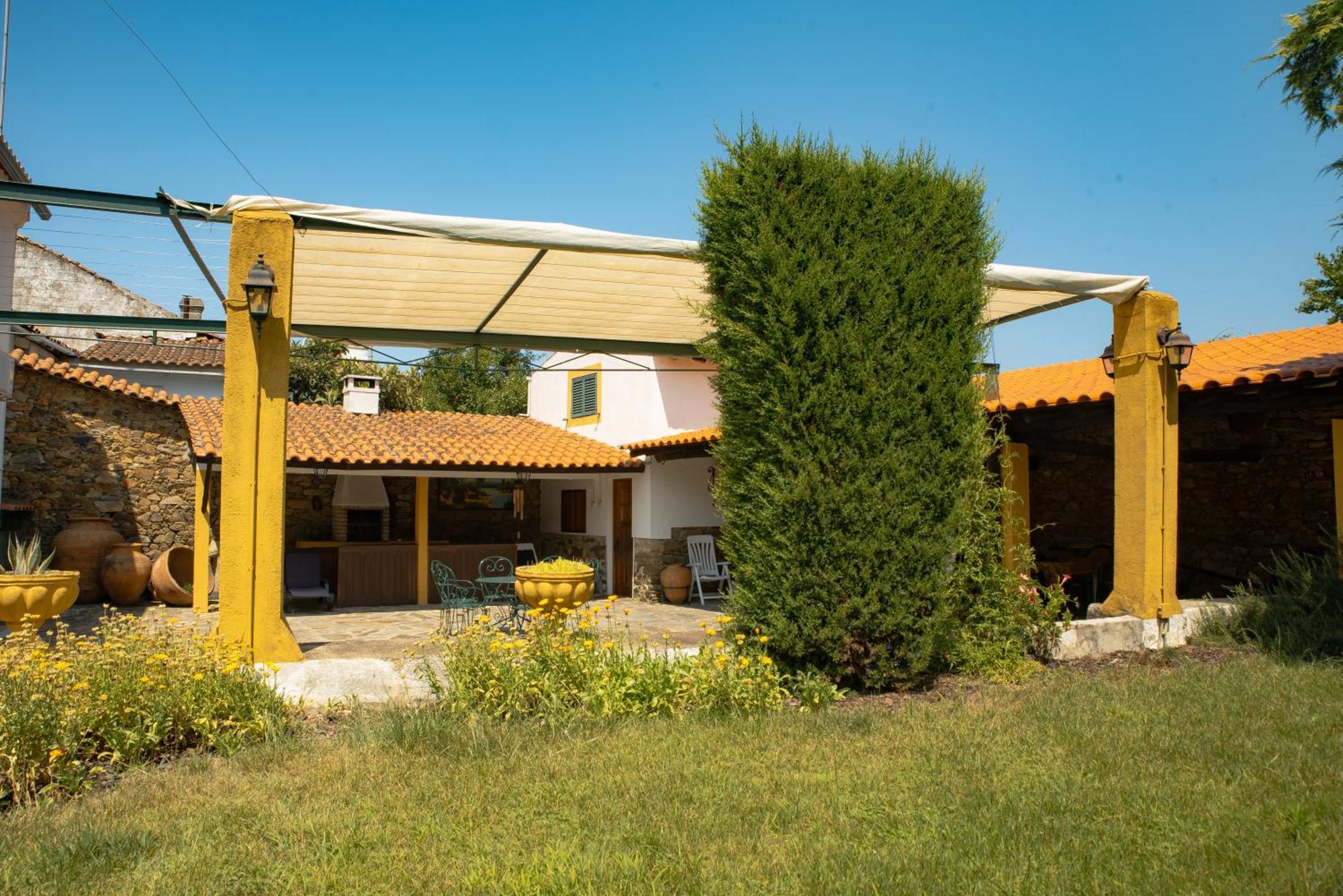 Villa A Sobreirinha Jacuzzi E Pet Friendly Sobreira Formosa Exterior foto